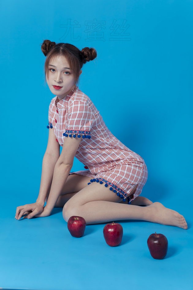 [尤蜜丝]穿搭写真 NO.007[99P／72MB]