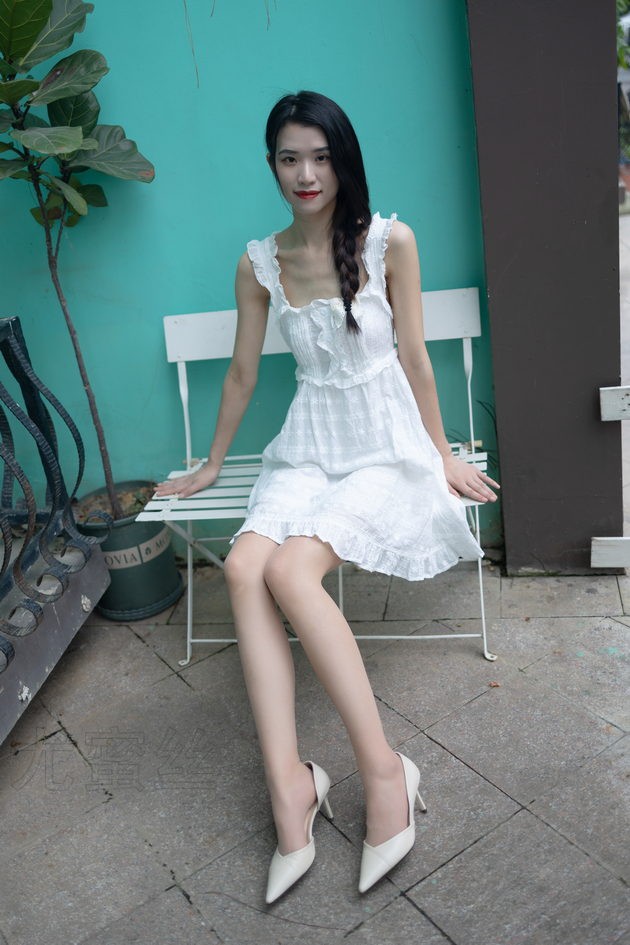 [尤蜜丝]穿搭写真 NO.055[37P／334MB]